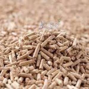 Pellets de madera SEPON de alta calidad para sistemas de calefacción, 8 mm x 10-40 mm, 3% de ceniza, densidad de 600 kg/m³, 4000 J de calorías, 10% de humedad, ODM. - Product Image 6