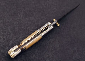 Couteau pliant multifonction en acier Damas Viking Art, 7,5 pouces, manche en os avec étui en cuir - Product Image 2