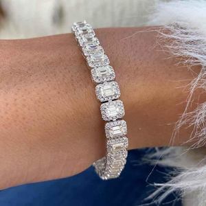 Bracelet tennis en moissanite taille émeraude, serti de pierres baguette, bijoux de luxe hip-hop, cadeau pour hommes et femmes - Product Image 1