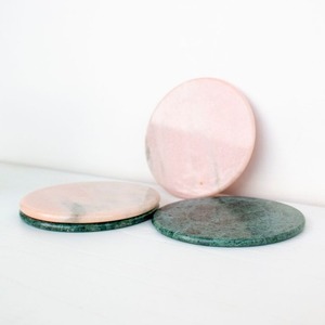 Artistic Resin Coasters Modern Fluid Art Beverage Coaster Set for Stylish Home Decor and Gifting Use - Product Image 2