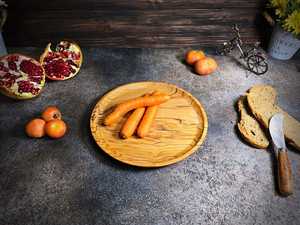 Ensemble de plats de service ronds en bois massif poli, faits à la main, style Wabi Sabi, pour la décoration de table à la maison - Product Image 6