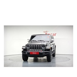 Jeep Wrangler 2.0 Overland 2023, SUV de 4 Puertas con Techo Eléctrico, Caja de Cambios Automática, Volante a la Izquierda, Asientos de Tela, Cámara Trasera, 27,141 km - Product Image 2
