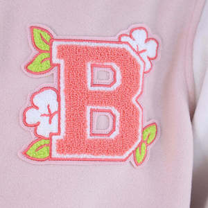 เสื้อแจ็คเก็ตวาร์ซิตี้แฟชั่นสไตล์เลตเตอร์แมน คุณภาพสูง สตรีทแวร์สำหรับผู้ชายและผู้หญิง คุณภาพส่งออก - Product Image 4