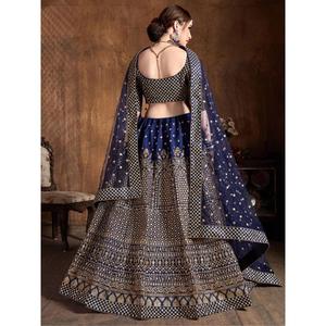 Adorable Lentejuelas Azul Marino Seda Cruda Lehenga Choli Con Dupatta - Product Image 3