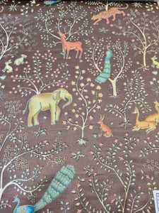 ABAYA Niñas Mujeres Ultra Suave Brillo 100% Poliéster Jacquard Hilo Teñido Posición Impresión Telas Prendas transpirables de secado rápido - Product Image 4