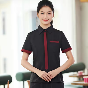 ชุดยูนิฟอร์มพนักงานร้านอาหาร เสื้อเชฟปักโลโก้ แขนสั้น ผ้าโพลีเอสเตอร์/คอตตอน ชุดทำงานสำหรับพนักงานเสิร์ฟ พนักงานเสิร์ฟหญิง และทีมครัว - Product Image 1