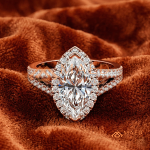 Élégante bague d'anniversaire en or rose avec halo de pierres taille marquise, bague de mariée unique à double sangle en moissanite, bijoux fins de haute qualité - Product Image 1