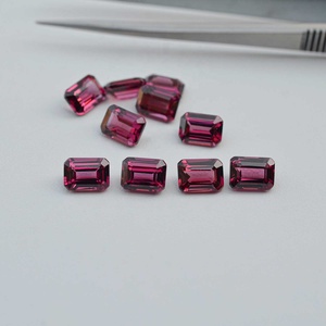 พลอยแกรนเนตอัมบาลไลท์ธรรมชาติคุณภาพพรีเมียม ขนาด 4x6 มม. รูปทรงแปดเหลี่ยมเหลี่ยมเพชรพลอย สีชมพูอมแดง พลอยแกรนเนตแบบเม็ด ขายตรงจากโรงงาน - Product Image 3