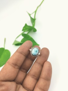 Creative Impact Bague en argent sterling 925 avec pierre précieuse ovale en Larimar naturel, sertie clos, tendance, pour mariage et fête, 2 grammes, vente en gros - Product Image 5