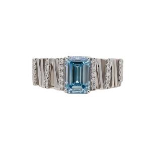 Anillo de Moissanita Azul Intenso con Corte Esmeralda y Diseño Zig Zag para Mujer, Plata 925 Original, Regalo de Aniversario para Amigas - Product Image 1