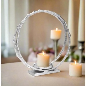 Porte-bougie en argent avec motif de brindilles circulaires, décoration d'intérieur durable - Product Image 4