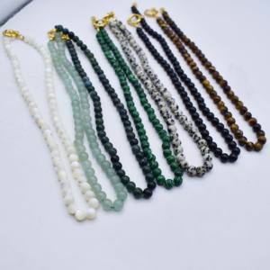 Collar de Ojo de Tigre Natural Hecho a Mano con Cuentas de Piedra Moteada y Cierre Dorado, Joyería con Cuentas de Piedras Preciosas - Product Image 5