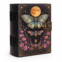 NEW ERA Großhandel Vintage Luna Moth Grimoire Kunstleder Drei-Buch-Tagebuch mit Verschluss Hardcover-Tagebuch 100 Blatt