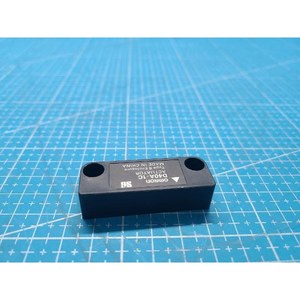 Interrupteur de sécurité sans contact Omron D40A-1C, utilisé comme pièce détachée pour équipement semi-conducteur de marque Legacy - Product Image 5