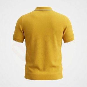 Polo en tricot à manches courtes jaune moutarde pour homme avec fermeture éclair, design uni décontracté, coupe classique - Product Image 2
