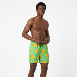 Shorts de bain décontractés pour hommes, à séchage rapide, imprimé dessin animé vert, avec cordon de serrage - Product Image 4