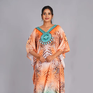 Caftán con estampado de tigre y leopardo para mujer – Vestido maxi tipo kimono con degradado de naranja a turquesa - Product Image 1