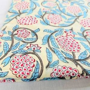 Tela de Algodón Estampada a Mano, Hecha a Mano en Jaipur, Tradicional, Ecológica, Transpirable, con Estampado de Bloques - Product Image 2