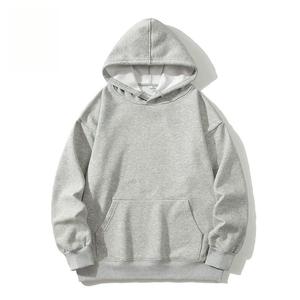 เสื้อสเวตเชิ้ตมีฮู้ดผู้ชาย สีพื้น ผ้าฝ้ายเฟรนช์เทอร์รี่ ลำลอง ดีไซน์กระเป๋า ใส่ได้ทุกวัน ทรงปกติ สีเทา - Product Image 1
