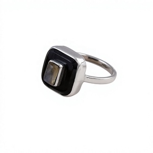 Anillos de Piedra Natural de Ónix Negro y Labradorita, Anillos Hechos a Mano con Piedras Preciosas, Anillos de Plata de Ley 925, Joyería Personalizada al por Mayor - Product Image 1