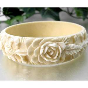 Elegantes Brazaletes de Resina y Madera, Estilo Apilable, Accesorios de Joyería - Product Image 4