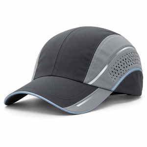 Casquettes de sport modernes conçues pour les coureurs, avec des panneaux en mesh respirant, une coupe flexible et une personnalisation pour les équipes sportives. - Product Image 4