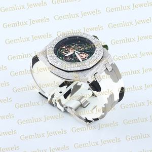 Montre pour hommes avec bracelet en caoutchouc camouflage et chronographe en diamant Moissanite entièrement glacé D VVS - Product Image 2