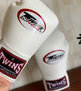 Gants de kick-boxing TWINS personnalisables de haute qualité, en cuir de vachette pleine fleur, rembourrage épais, respirants RL-BG-208 - Product Image 5
