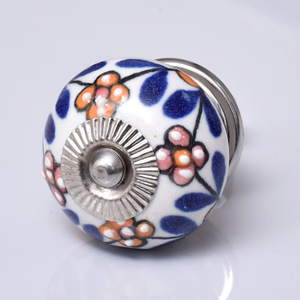 Tiradores de cerámica de primera calidad hechos a mano para puerta de armario, manijas de cerámica de alta calidad con diseño de flor pequeña para vestidor, precio barato - Product Image 1