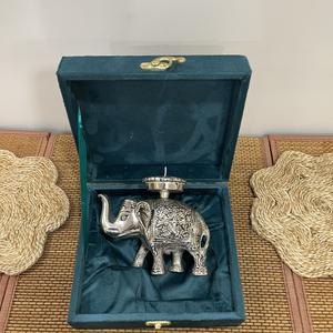 ARTESANÍA METÁLICA: ELEFANTE PLATEADO EN TELIGHT CON CAJA DE REGALO - Product Image 1