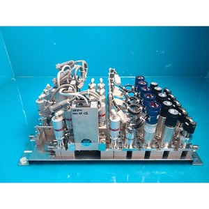 Vanne de système de gaz intégrée FUJIKIN ZSIH-516, utilisée comme pièce détachée pour équipement semi-conducteur d'occasion - Product Image 2