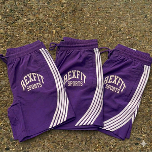 Shorts de sport REXFIT pour hommes, pour la gym et l'entraînement, violet, avec logo personnalisé, pour la course à pied, avec bandes latérales et taille élastique, fournisseur - Product Image 2
