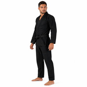 Traje de BJJ ligero diseñado para entrenamiento diario con costuras resistentes, ajuste flexible, control de humedad y comodidad duradera OEM - Product Image 4