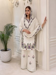 HENIXA CREATION Conjunto de Kurta y Palazzo de Seda FENDY para Mujer, Bordado, Corte Ajustado, con Dupatta y Bordado de Lentejuelas, Ropa Étnica de Diseñador - Product Image 1
