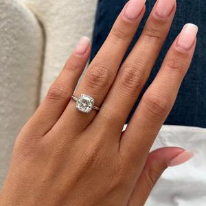 Bague de fiançailles avec diamant de laboratoire carré de 2 carats, taille coussin, double halo, or blanc 14K 18K, certifié IGI - Product Image 3