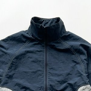 Conjunto de Chaqueta y Pantalón Cortavientos de Nailon Azul y Blanco para Hombre, con Logotipo Personalizado, para Verano, Estilo Urbano, Vintage - Product Image 6