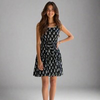 Robe Courte Trapèze en Coton Tissé Imprimé Floral Noir Écologique, Légère et Fluide, Tendance pour Femme – Meilleure Vente Estivale