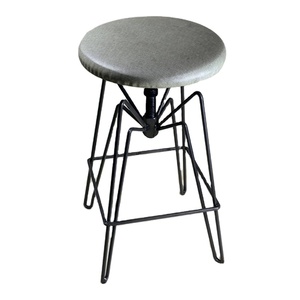 เก้าอี้บาร์ปรับความสูงได้ดีไซน์ทันสมัย-สีดำ - Product Image 1