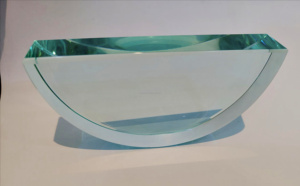 Óptica de vidrio semicircular Educación Personalizable OEM Prisma de Física Educativa para experimentos de refracción de luz - Product Image 3