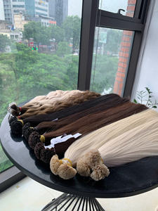 Extensions de cheveux à la kératine à pointe plate vietnamienne à prix d'usine Cheveux vierges bruts Toutes les nuances Teints Ondulés Cheveux de bébé droits Donateur unique - Product Image 5