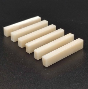 Núcleos y puentes de hueso de alta calidad para guitarra, hechos de hueso auténtico, utilizados para adaptación personalizada a instrumentos específicos, lo que mejora el tono y la acción. - Product Image 4