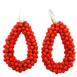 Hermosos pendientes y jhumkas rojos bordados a mano con diseño artesanal para niñas. El mejor precio desde India. - Product Image 1