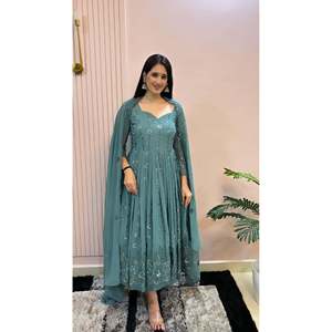 ชุดราตรีที่สง่างามชุดปาร์ตี้สวมใส่กับแฟนซี dupatta - Product Image 4