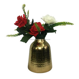 Vase à fleurs en fer martelé à la main avec finition en laiton antique pour fleurs artificielles Arrangements floraux séchés Accents pour la maison et le jardin - Product Image 3