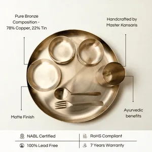 Juego de comedor de bronce hecho a mano por artesanos de Kansari, composición de cobre puro y estaño, plato tradicional thali, tazones, cuchara de vidrio, tenedor. - Product Image 5