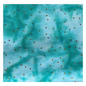 Sarong artisanal premium en batik, motif abstrait violet et bleu, multi-usages, pour la plage et le yoga, Indonésie - Product Image 4