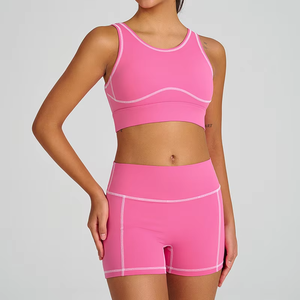 Conjunto Deportivo de 2 Piezas para Mujer, Top Deportivo, Leggings Cortos, Transpirable, de Alta Elasticidad, Secado Rápido, Ropa Deportiva de Calidad para Gimnasio y Entrenamiento - Product Image 3