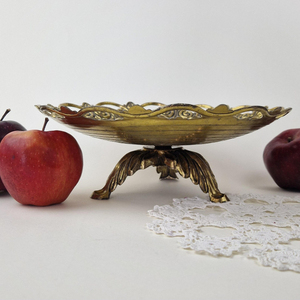 Support à gâteau rétro créatif doré avec plateau en métal et en verre, accessoires de table de dessert pour mariage et présentoir de table de cuisine à domicile - Product Image 2