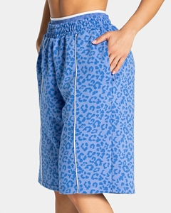 Shorts Bermuda Femme en Coton Premium 100% avec Logo Brodé 3D, Imprimé Léopard Bleu et Passepoil – Jorts Longs - Product Image 6