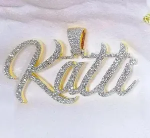 Pendentif pour femme en argent sterling plaqué or avec nom personnalisé, en moissanite véritable de 2,50 carats, taille ronde - Product Image 2